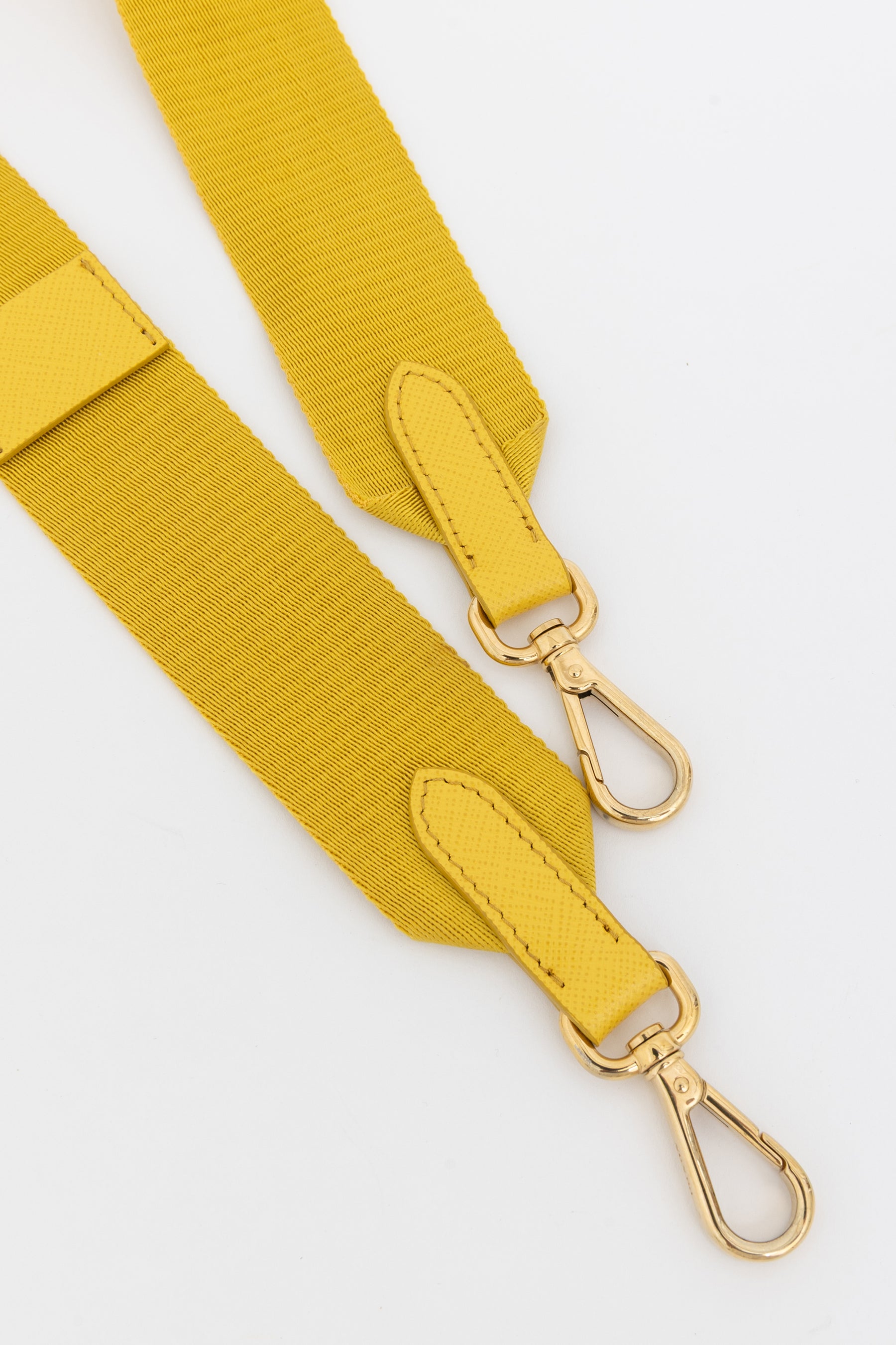 Re-Edition 2005 Saffiano Leather Shoulder Bag