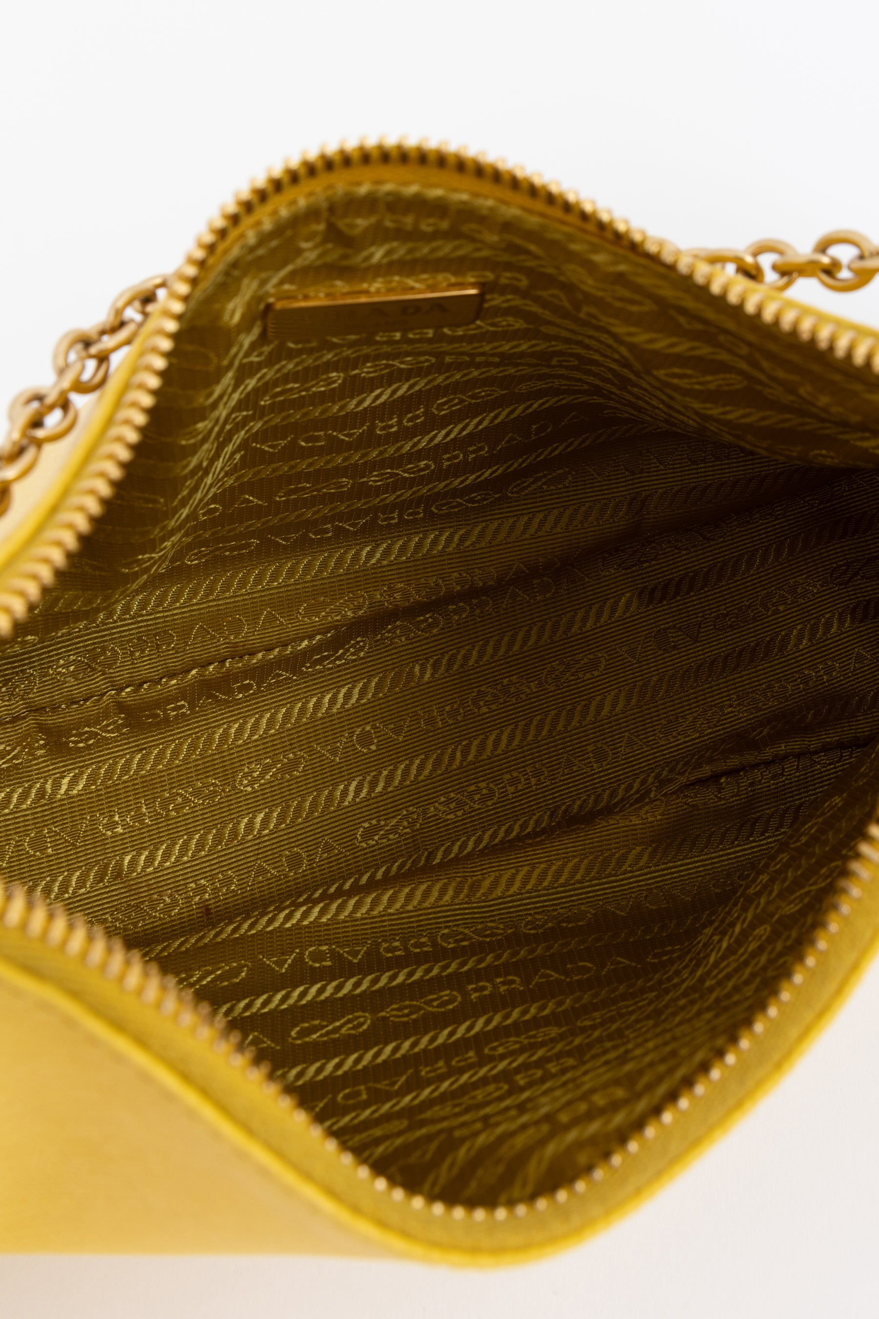 Re-Edition 2005 Saffiano Leather Shoulder Bag