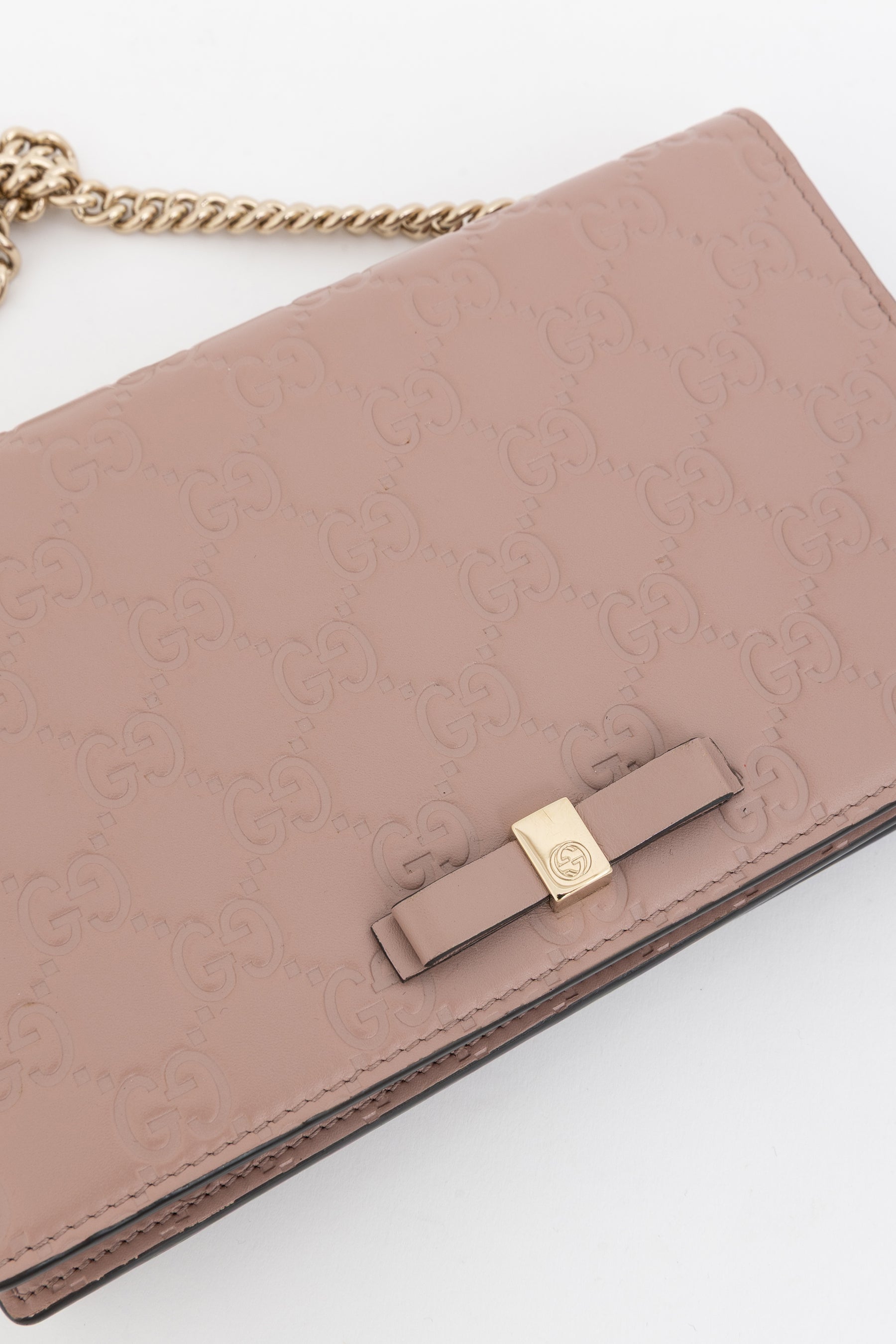 Guccissima Bow Flap Wallet on Chain