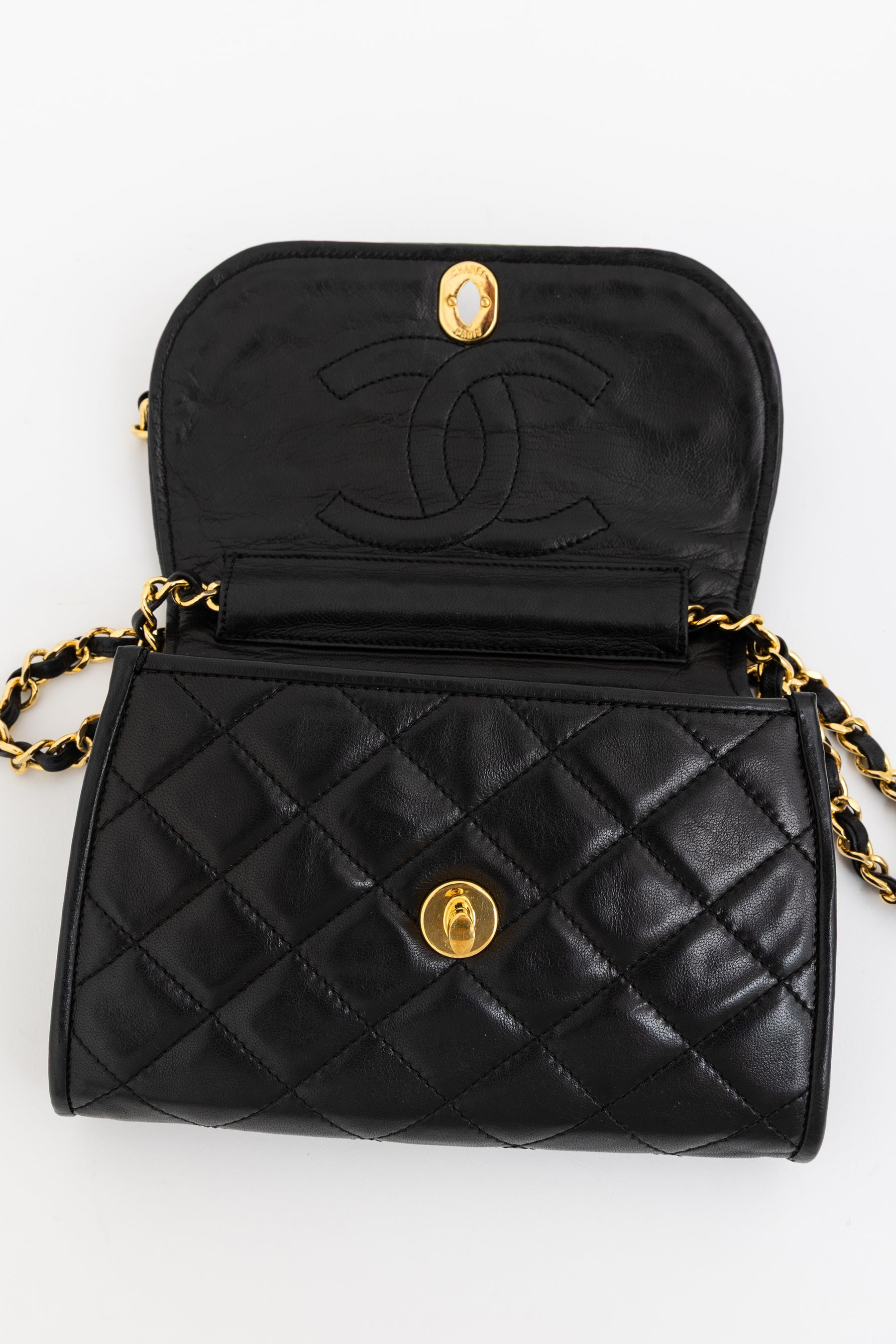 Vintage Quilted Two-Tone Logo Shoulder Bag
