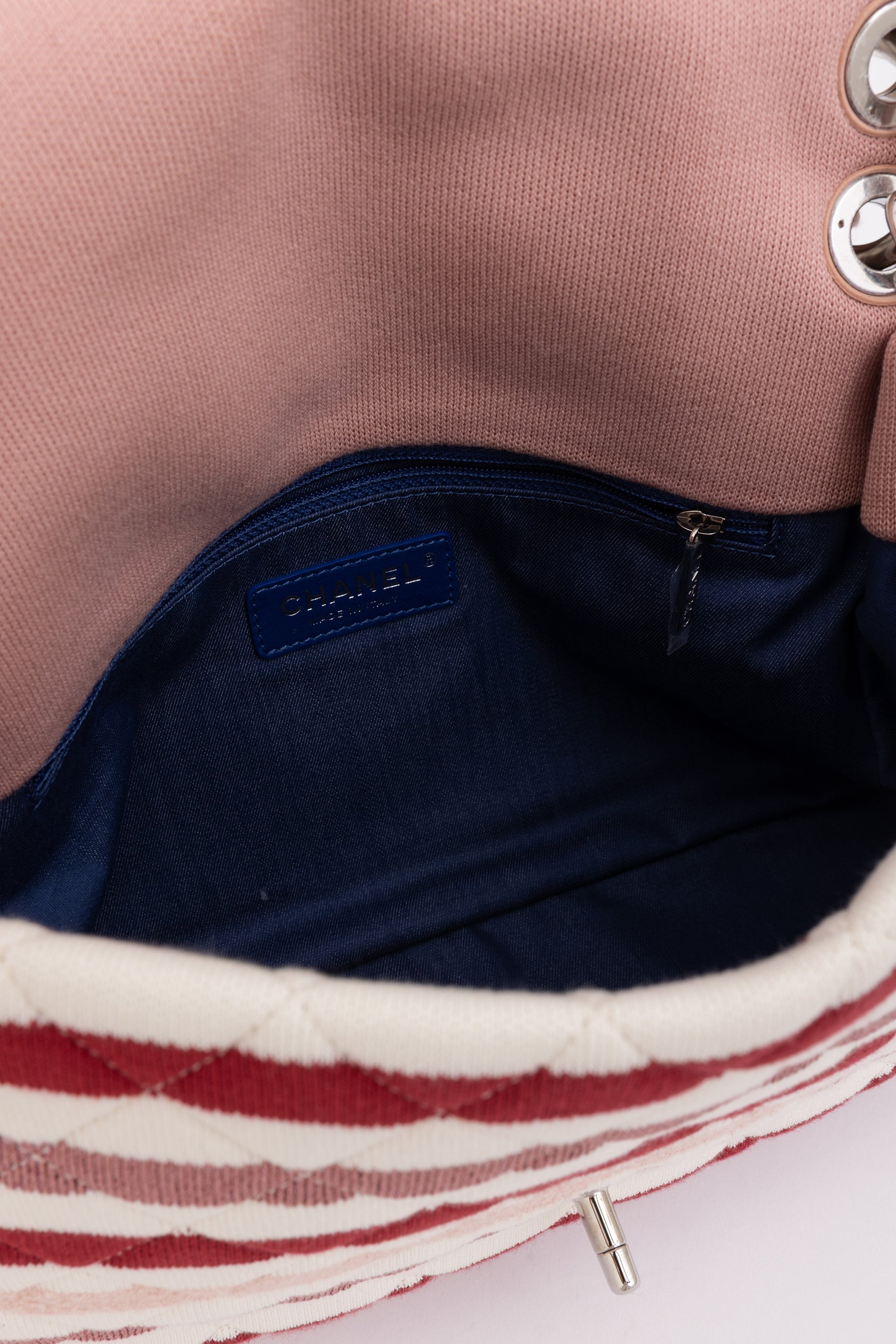 Stripe Jersey and Rope Flap Bag