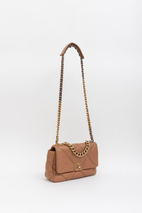 19 Flap Bag
