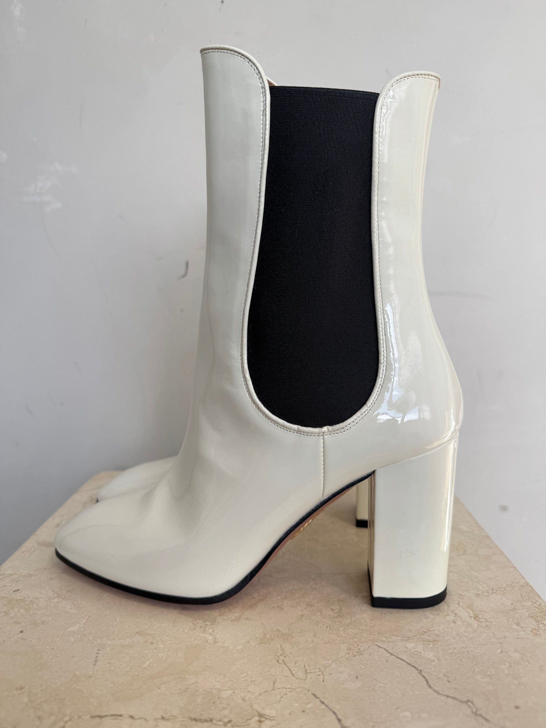 Aquazzura White Patent Block Heel Chelsea, 37