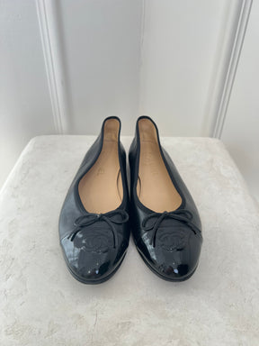 Chanel Black Leather Ballerinas, 40.5 C
