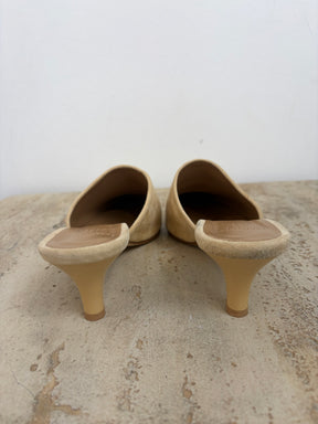 Maryam Nassir Zadeh Beige Suede Pointed Mule, 37