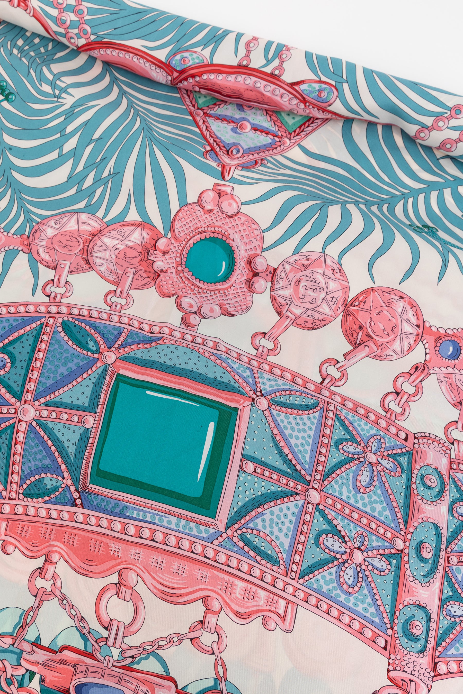 Parures Précieuses Scarf