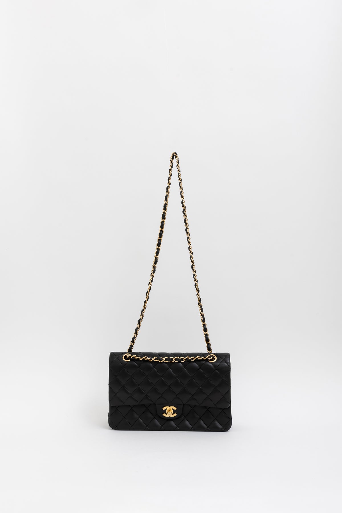 Medium Classic Flap Bag