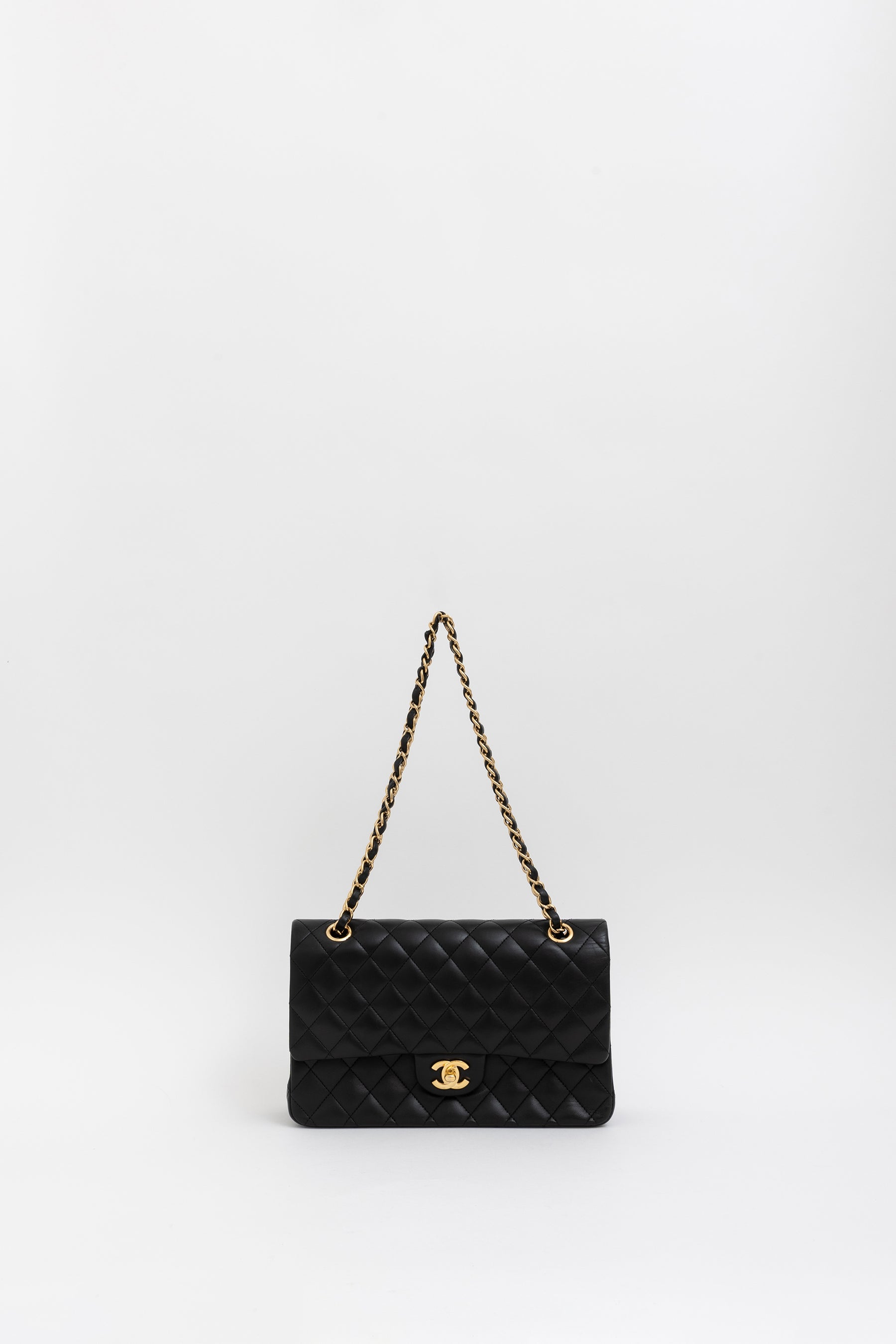 Medium Classic Flap Bag
