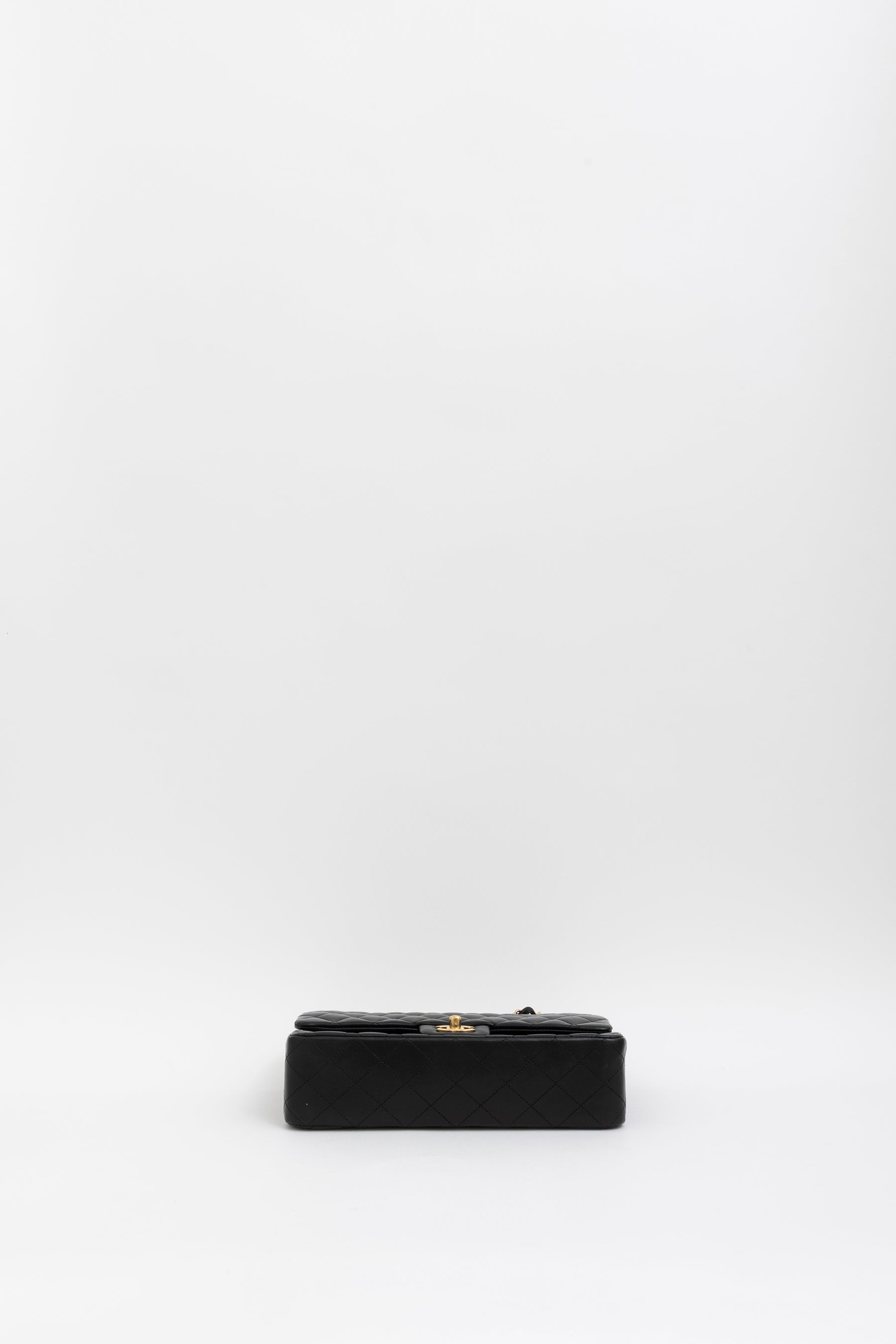 Medium Classic Flap Bag