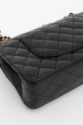 Medium Classic Flap Bag