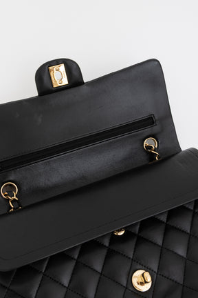 Medium Classic Flap Bag