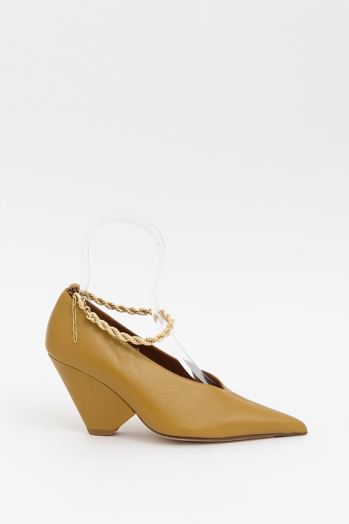 Antonia Pumps