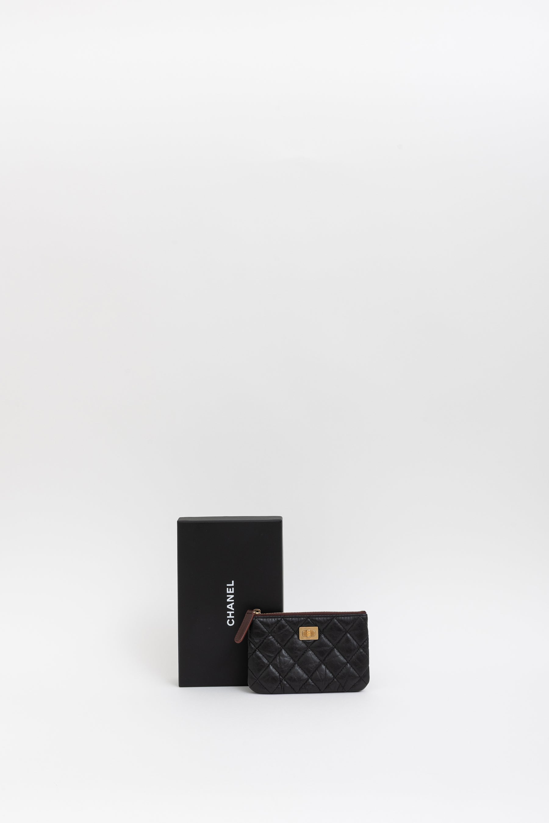 2.55 Reissue Zipped Pouch