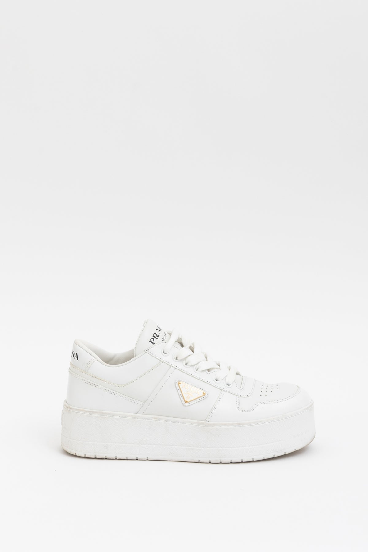 Downtown Bold Sneakers