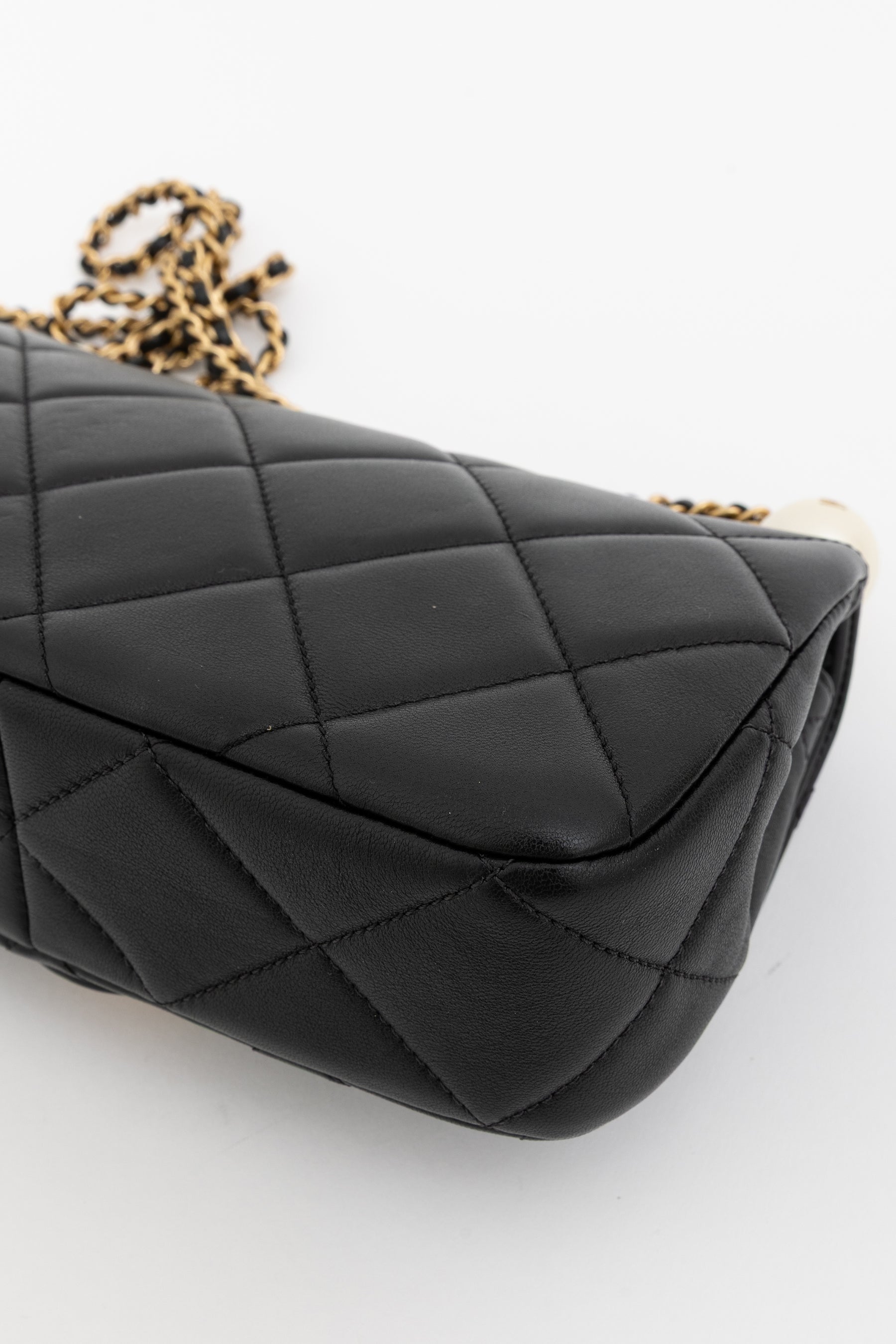 Small Flap Bag with Pearl Crush Chain