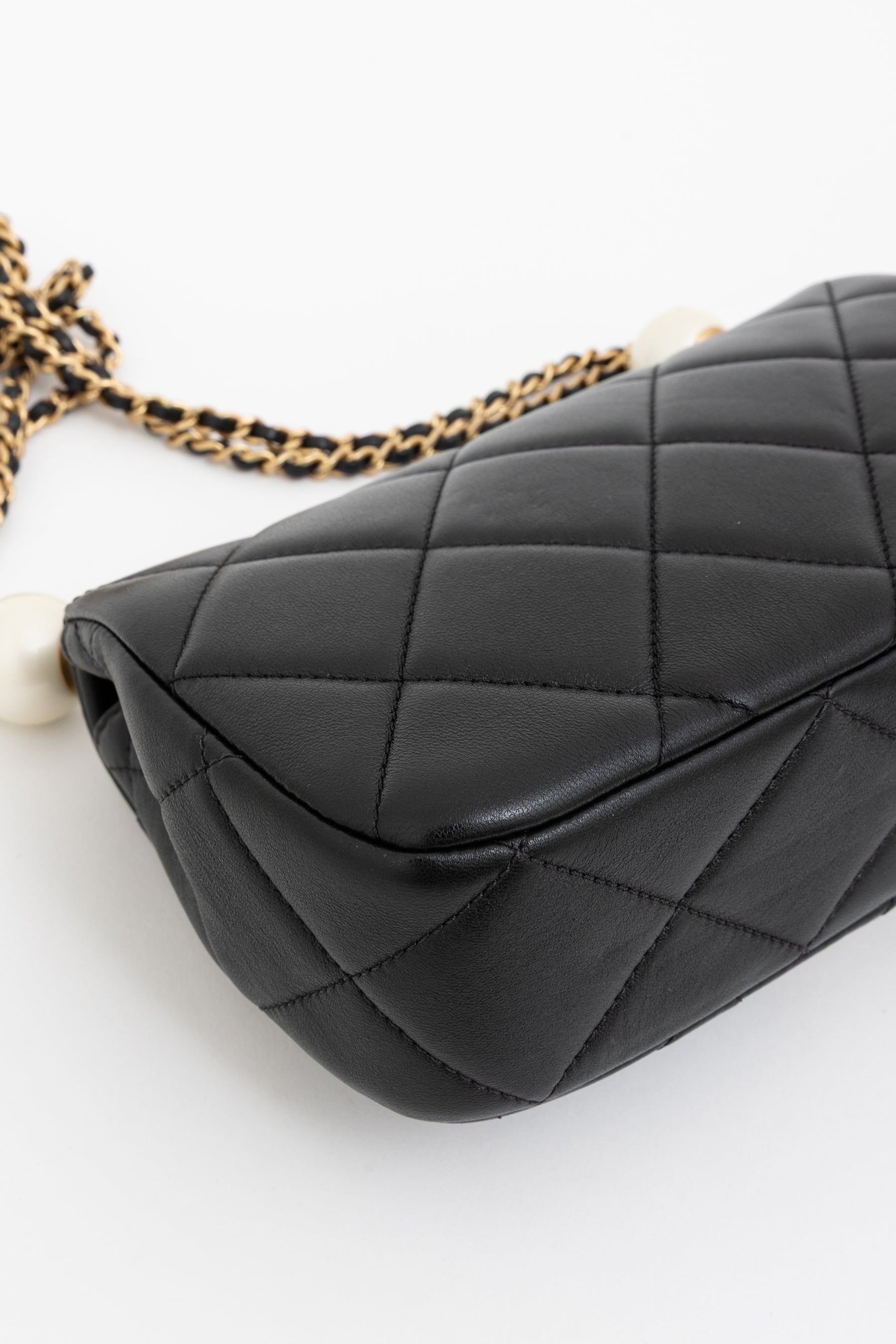 Small Flap Bag with Pearl Crush Chain