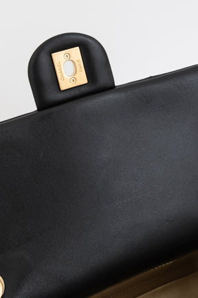 Small Flap Bag with Pearl Crush Chain