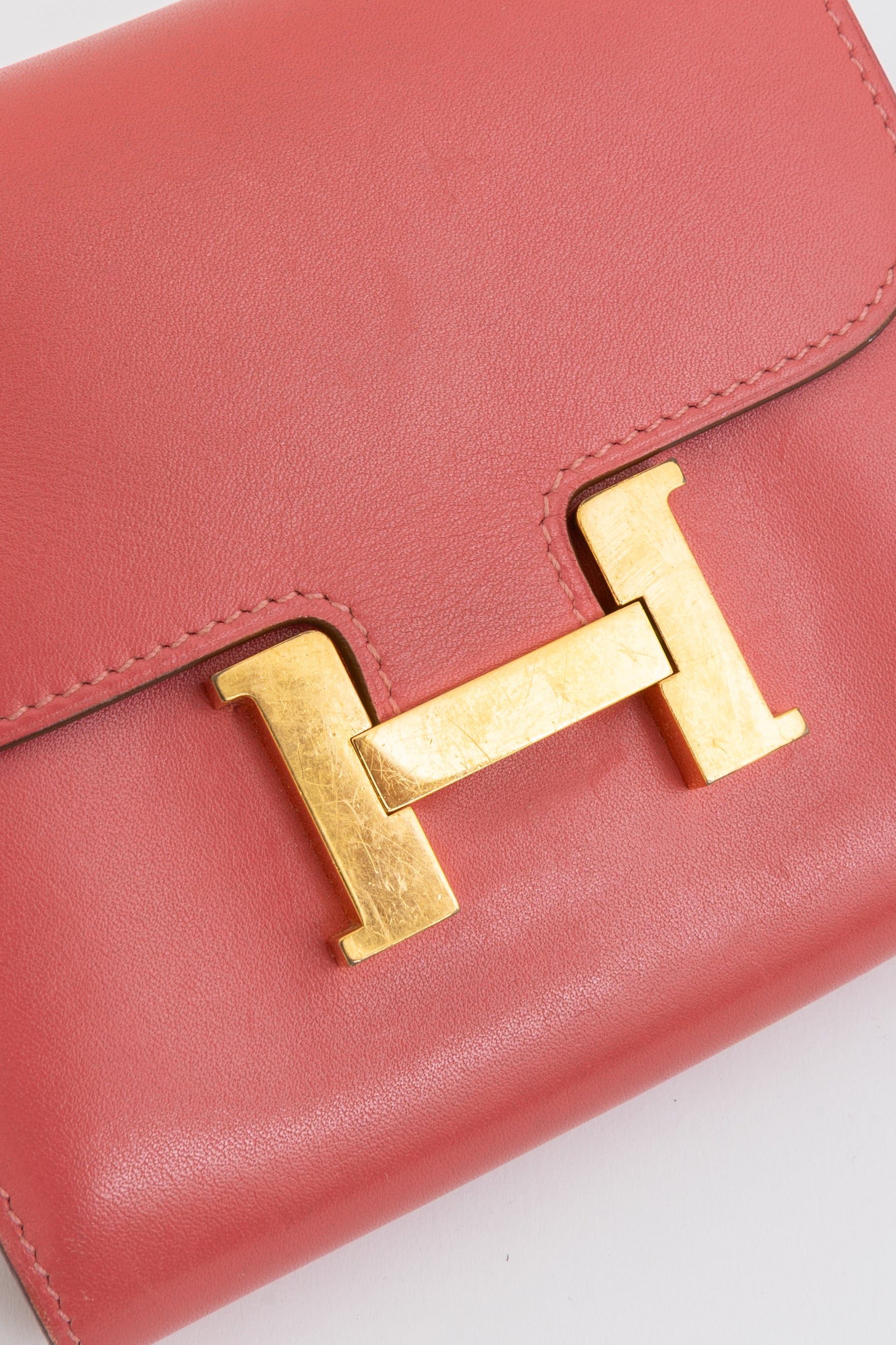 Constance Compact Wallet