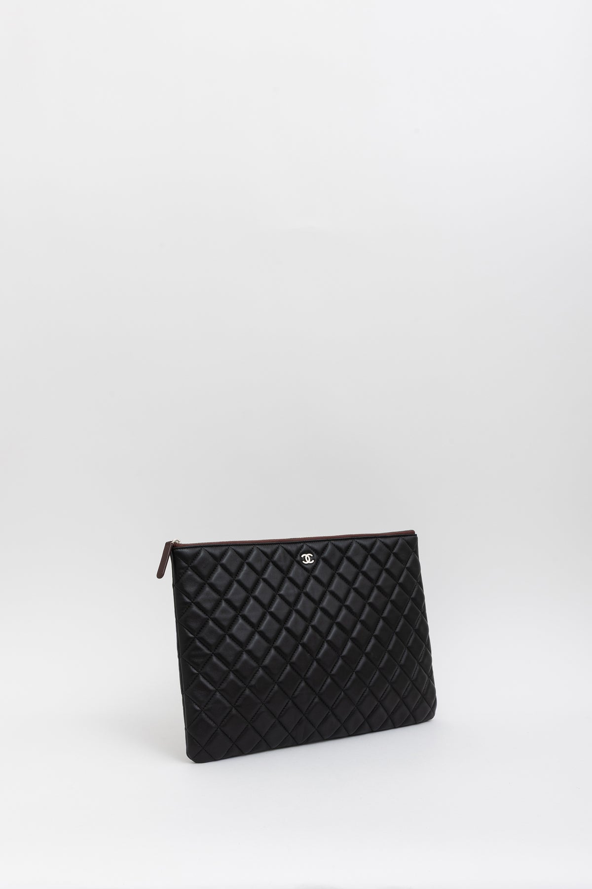 Quilted O Case Clutch