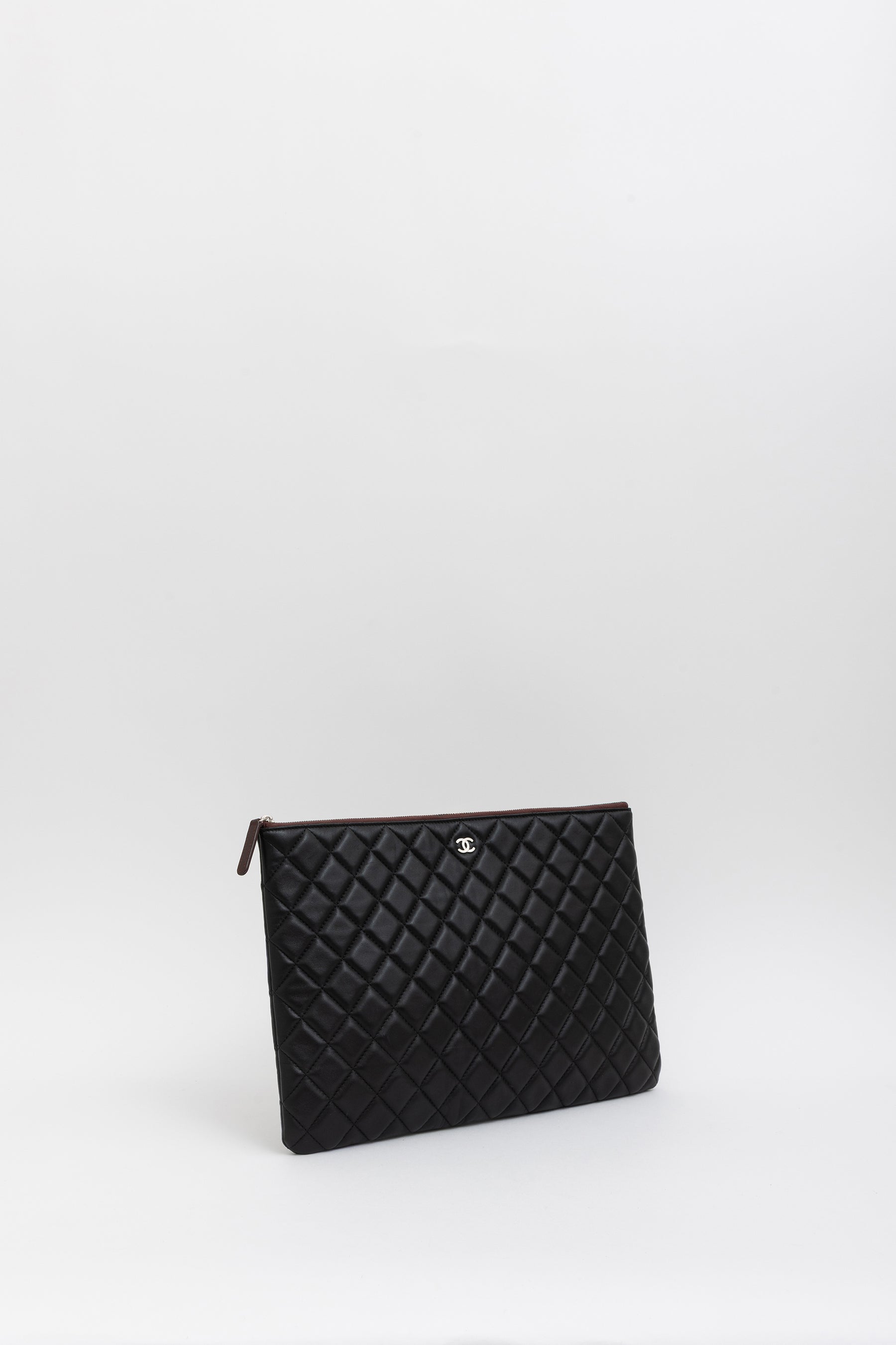 Quilted O Case Clutch