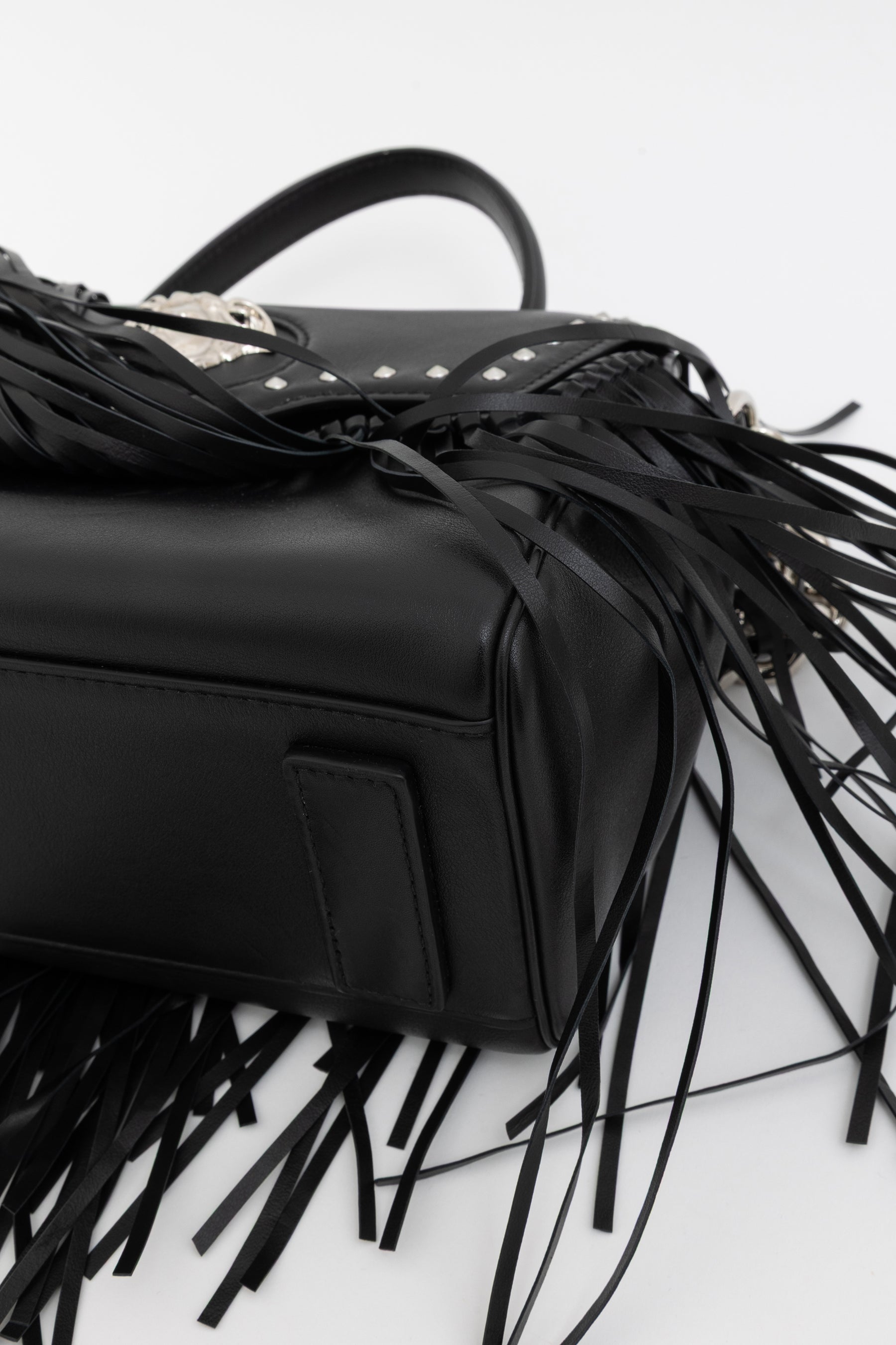 Medium La Medusa Fringe Leather Top Handle Bag