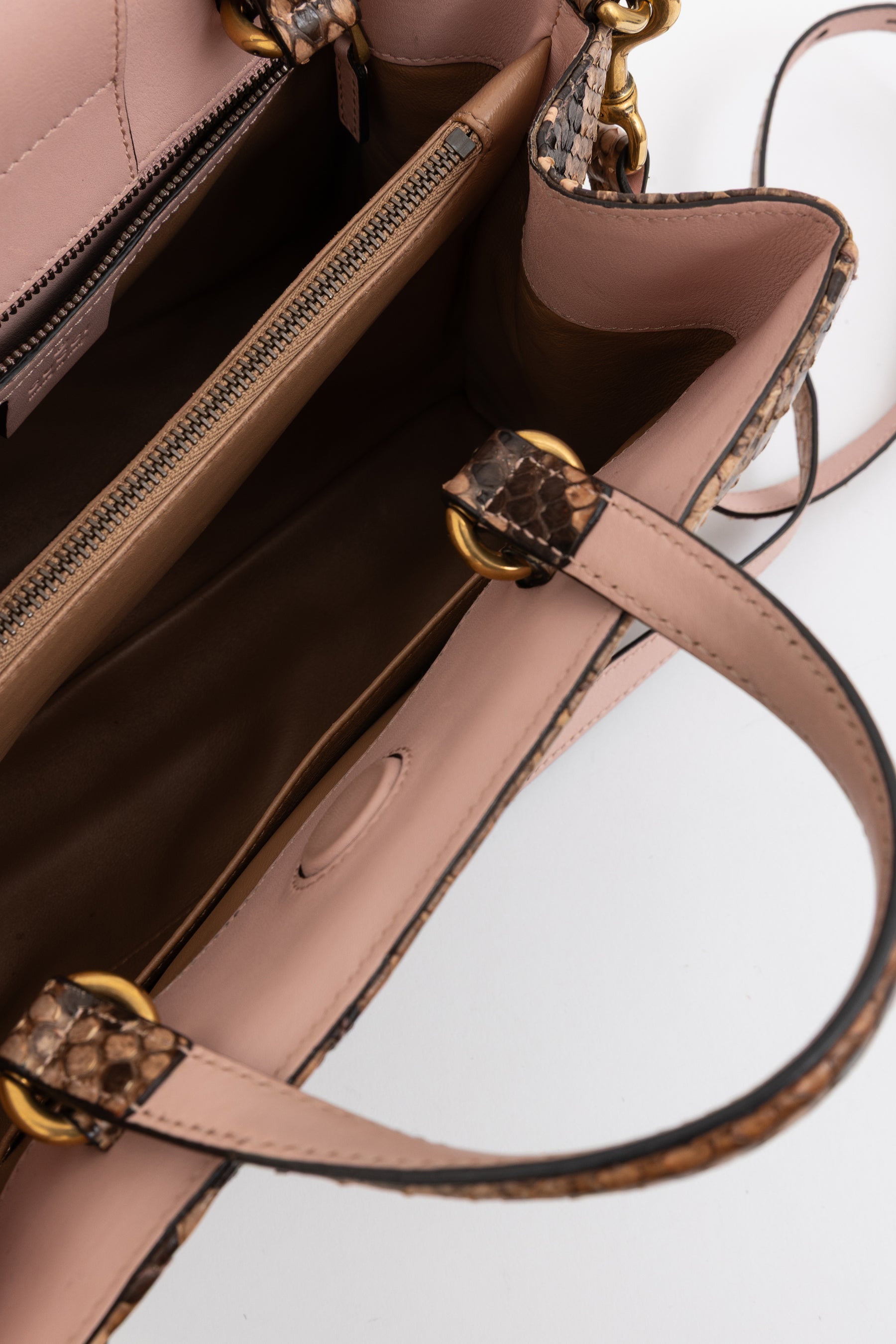 GG Marmont Top Handle Tote Bag