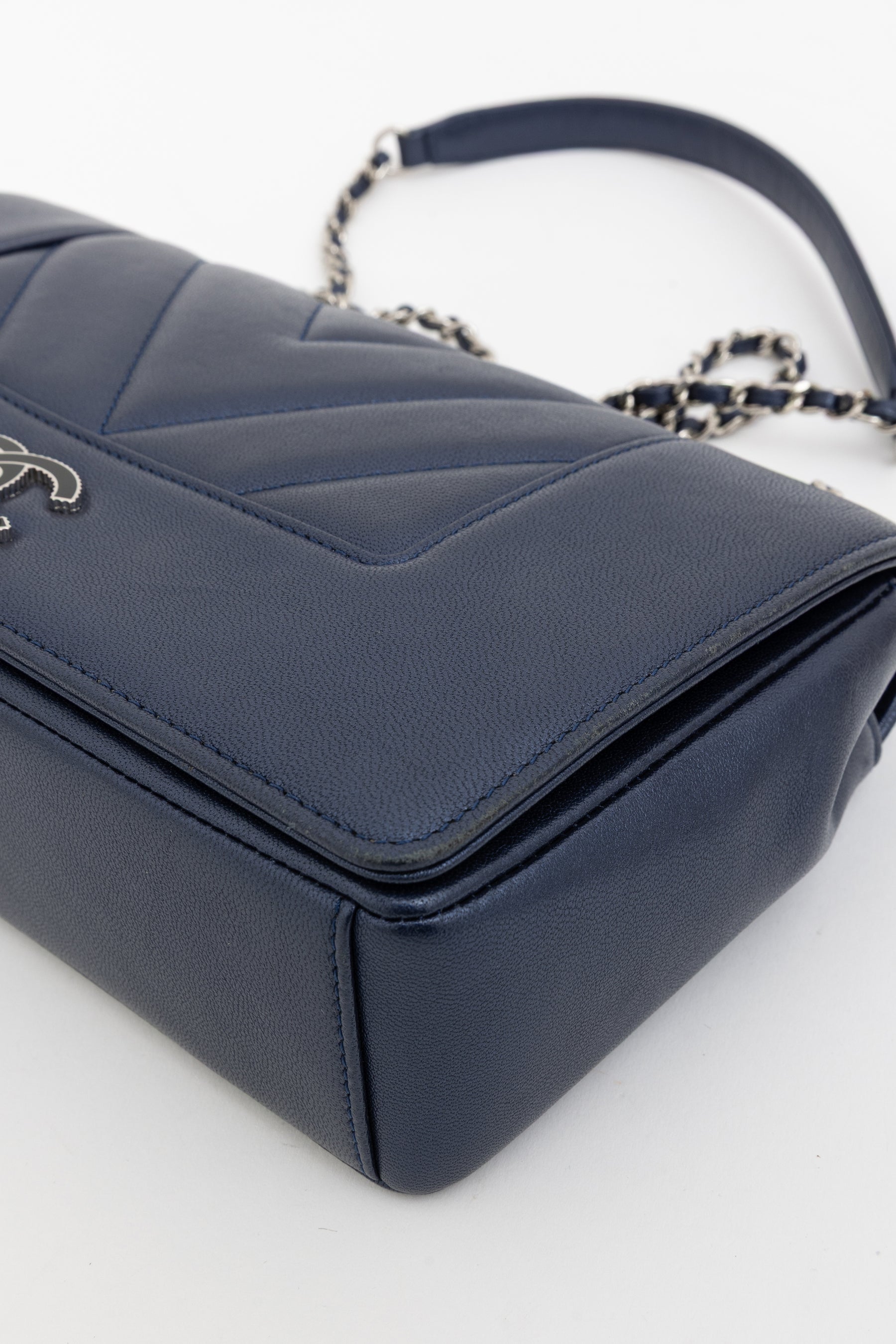 Medium Mademoiselle Chevron Flap Bag