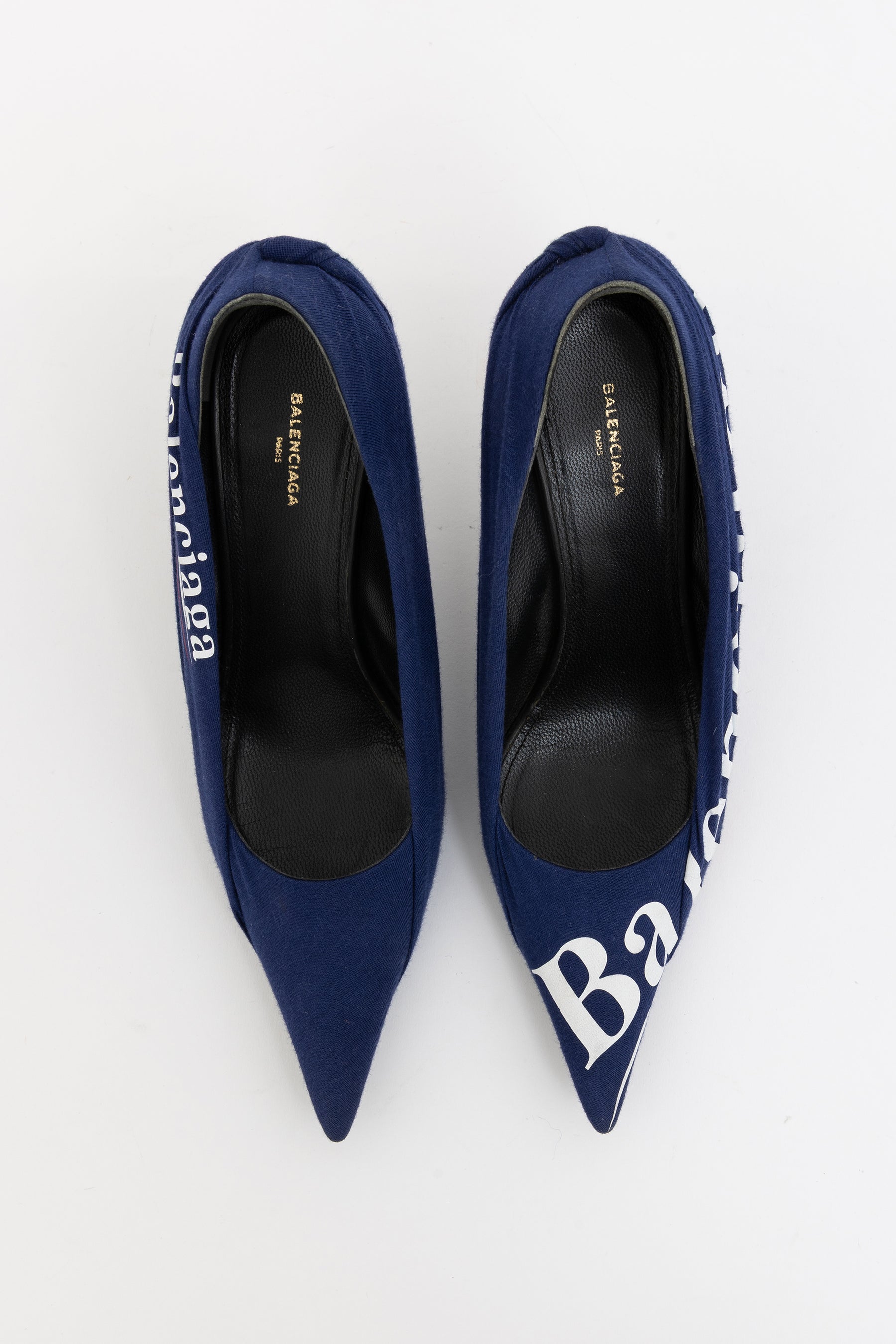 Jersey Crepe Campaign Logo Knife Pumps