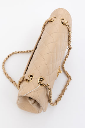 Medium Classic Flap Bag