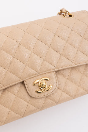 Medium Classic Flap Bag