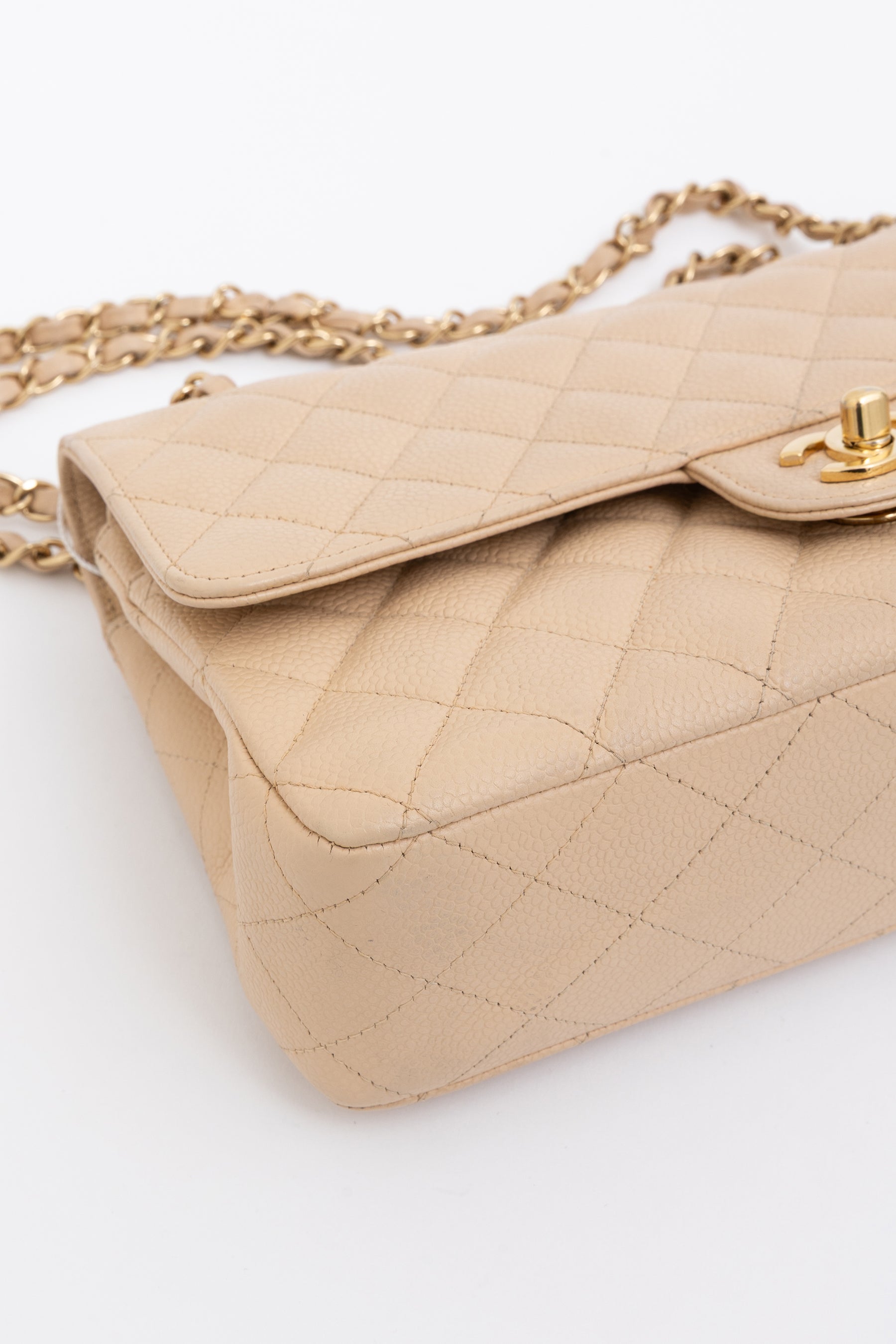 Medium Classic Flap Bag