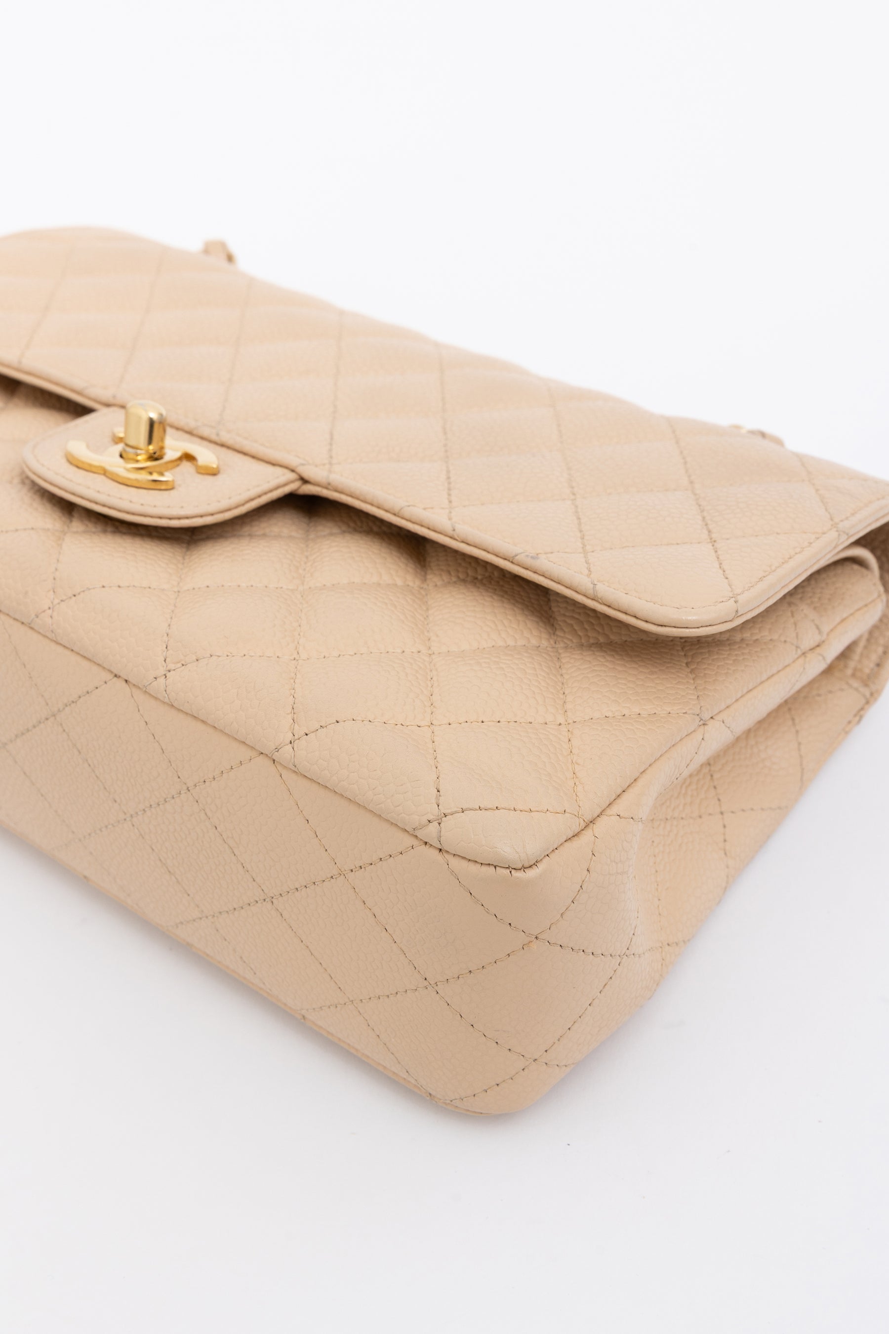 Medium Classic Flap Bag