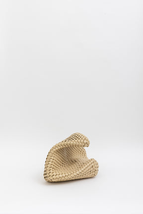 Slanted Structured Clutch