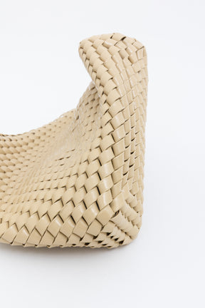 Slanted Structured Clutch