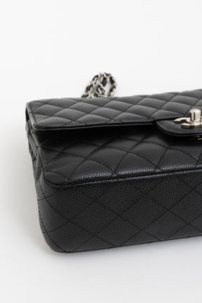 Medium Classic Flap Bag