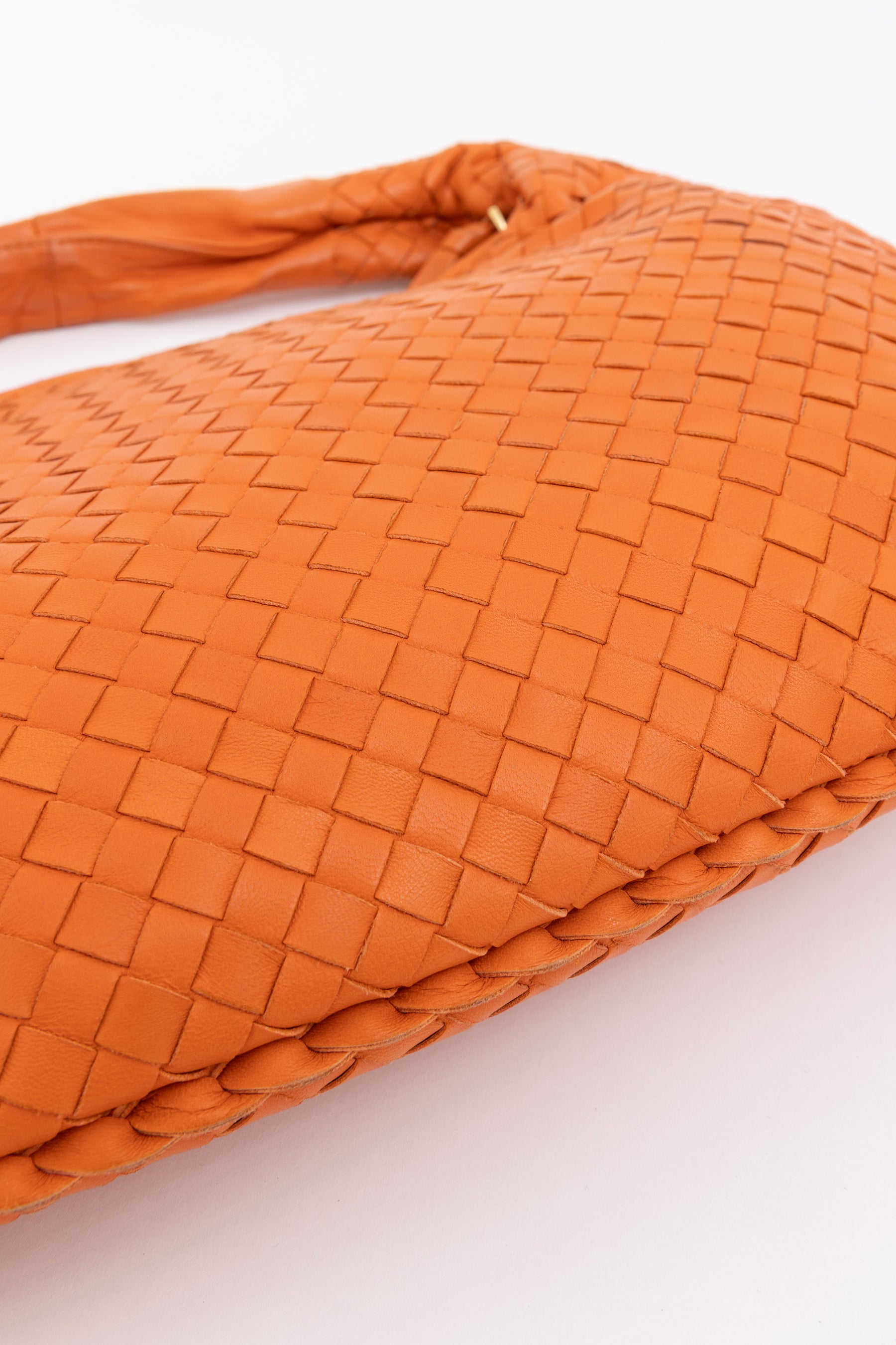 Intrecciato Veneta Hobo Bag