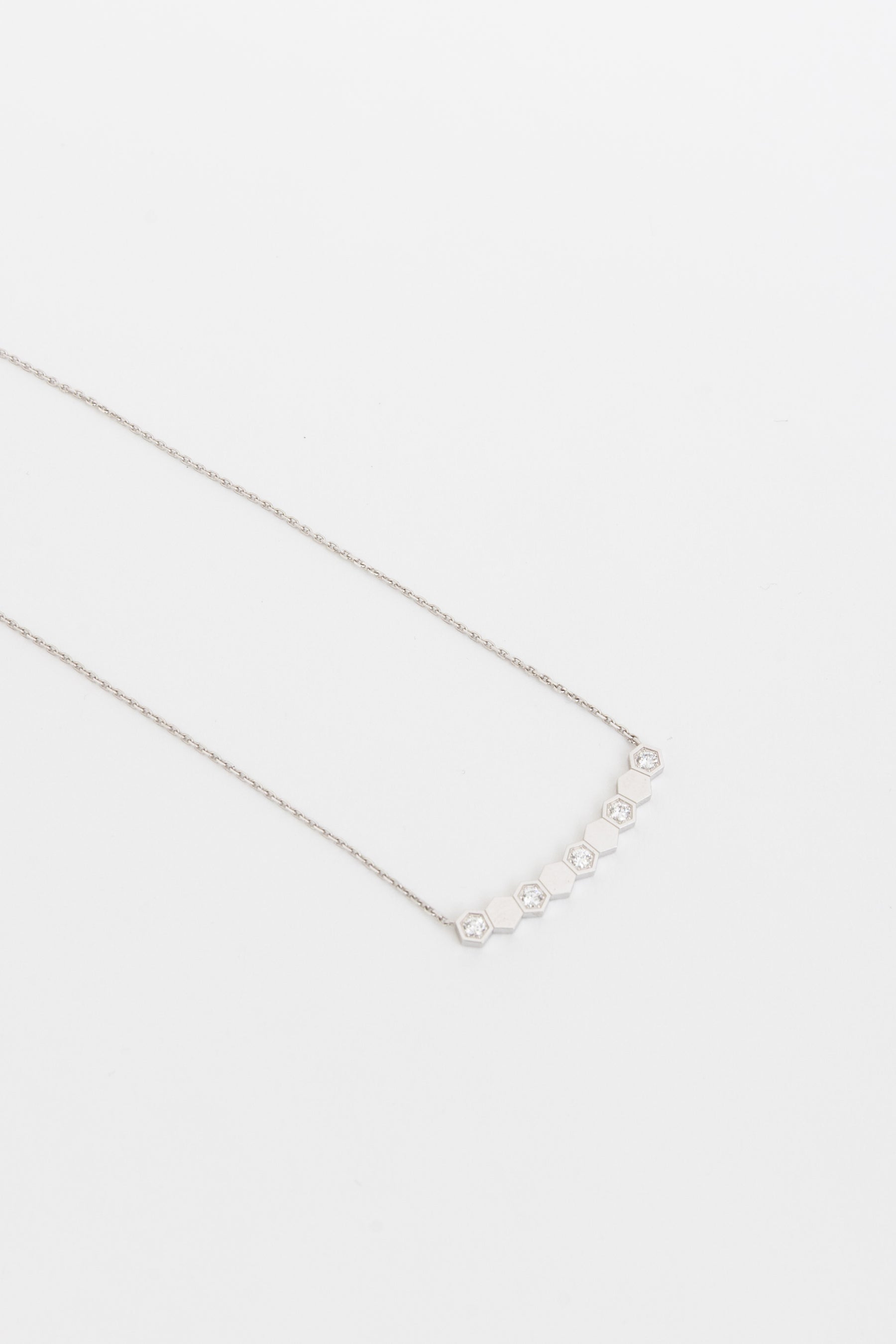 Bee de Chaumet Pendant