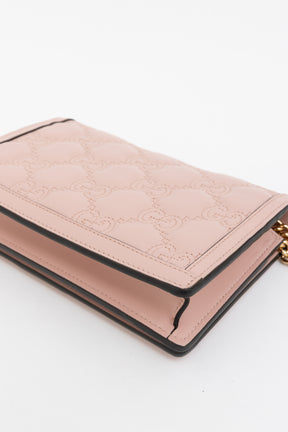 GG Matelassé Chain Wallet