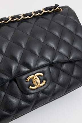 Jumbo Classic Flap Bag