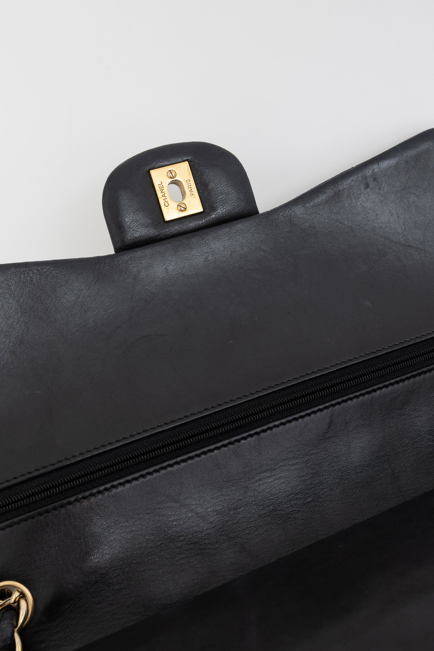 Jumbo Classic Flap Bag