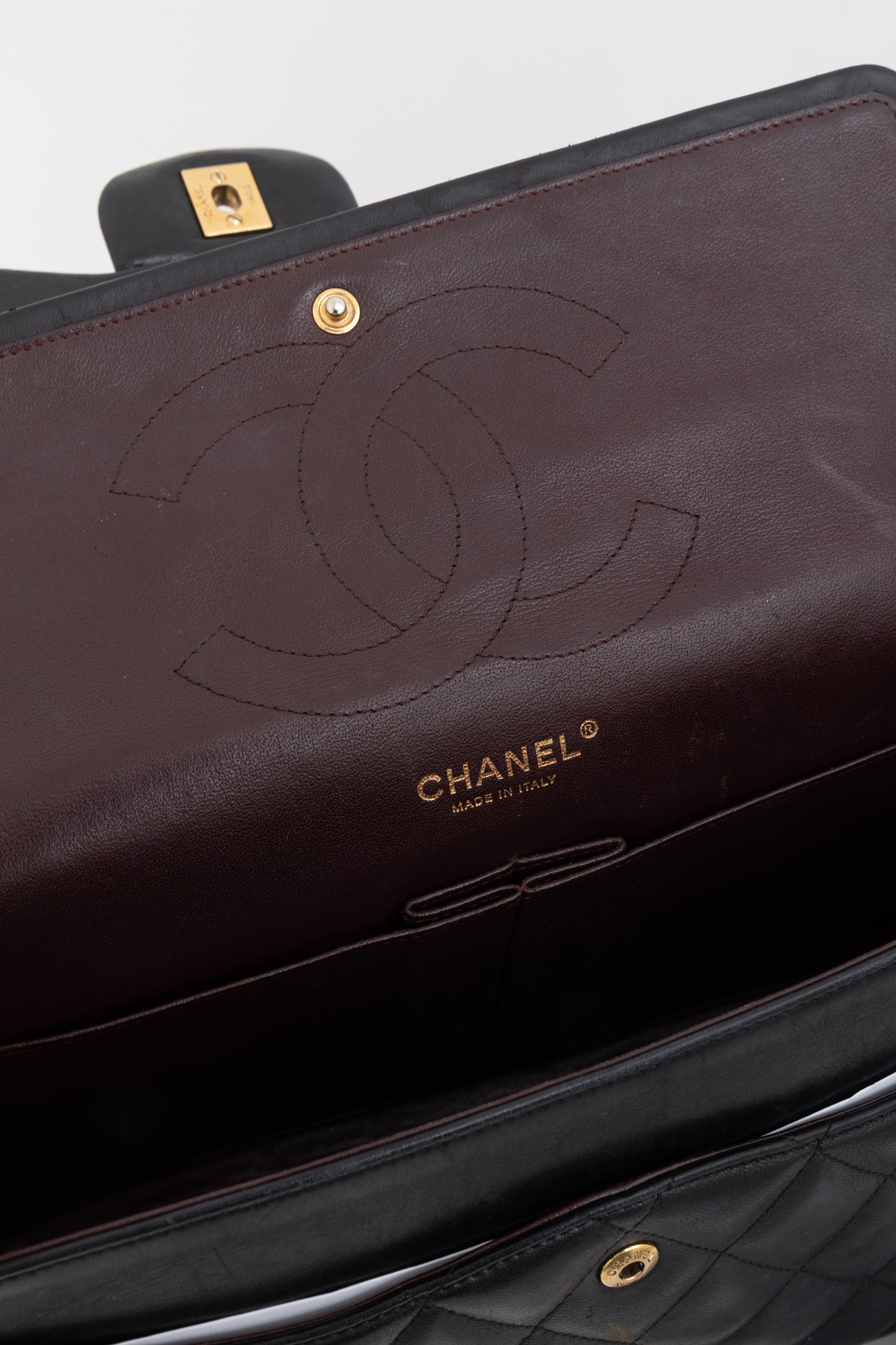 Jumbo Classic Flap Bag