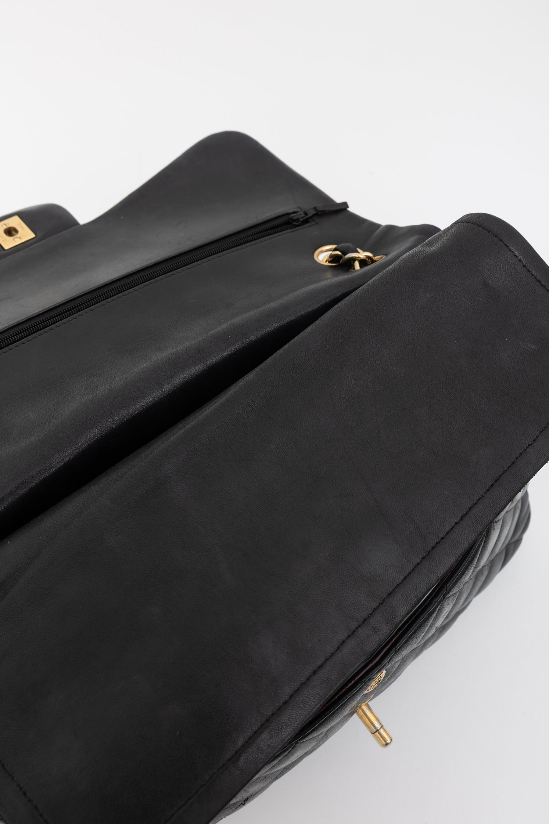 Jumbo Classic Flap Bag