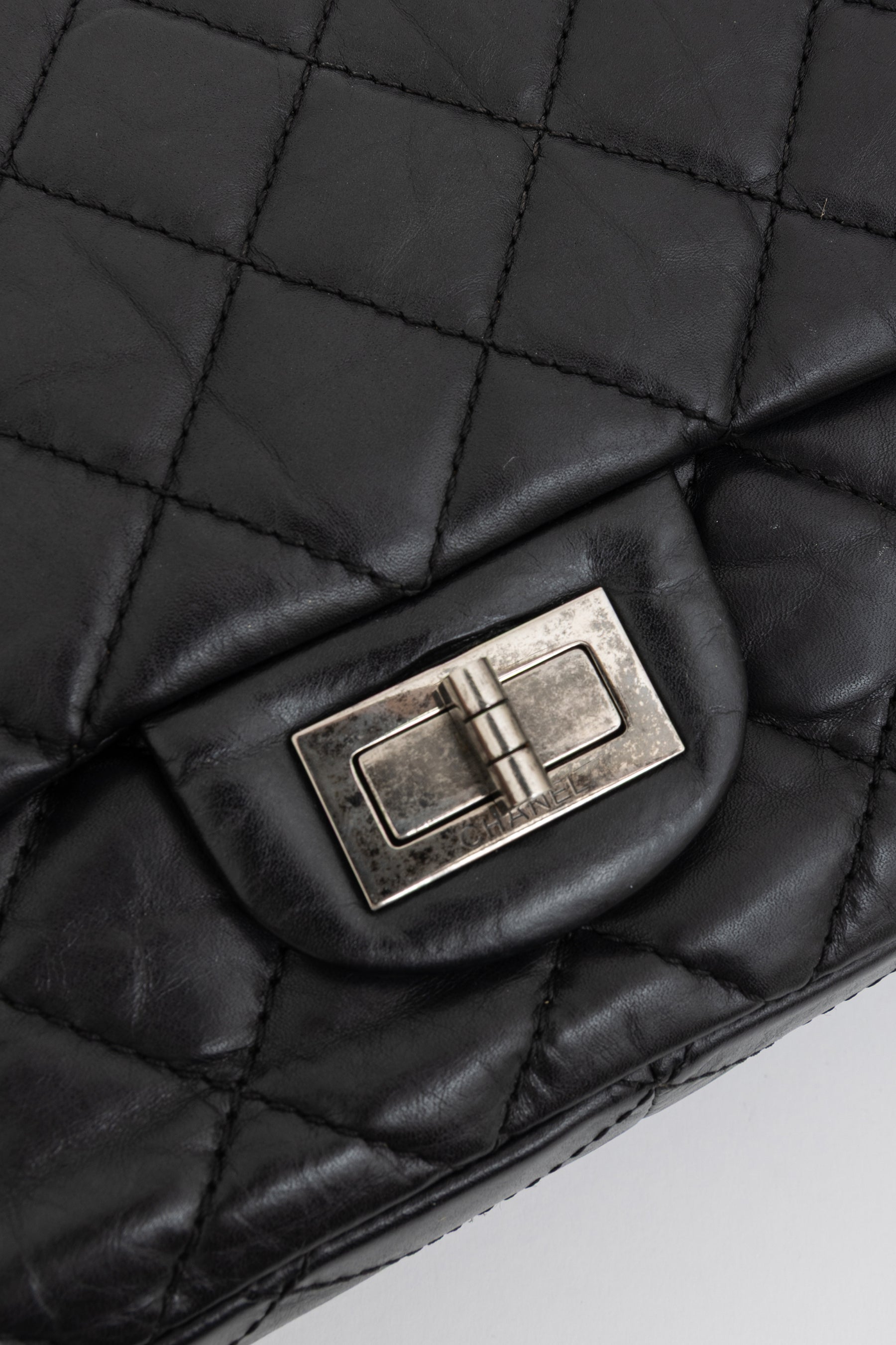 Large 227 2.55 Reissue Flap Bag