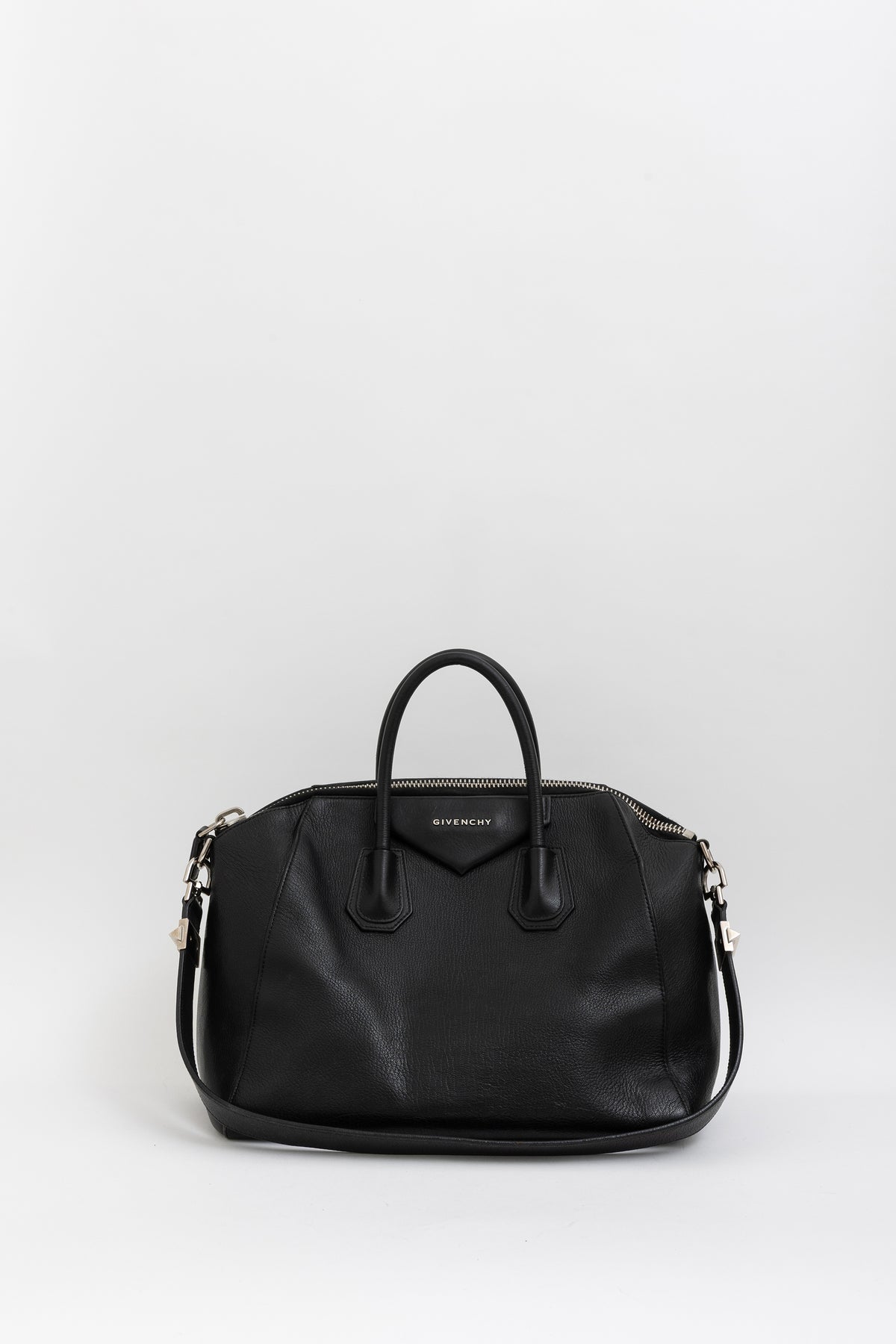 Medium Antigona Bag