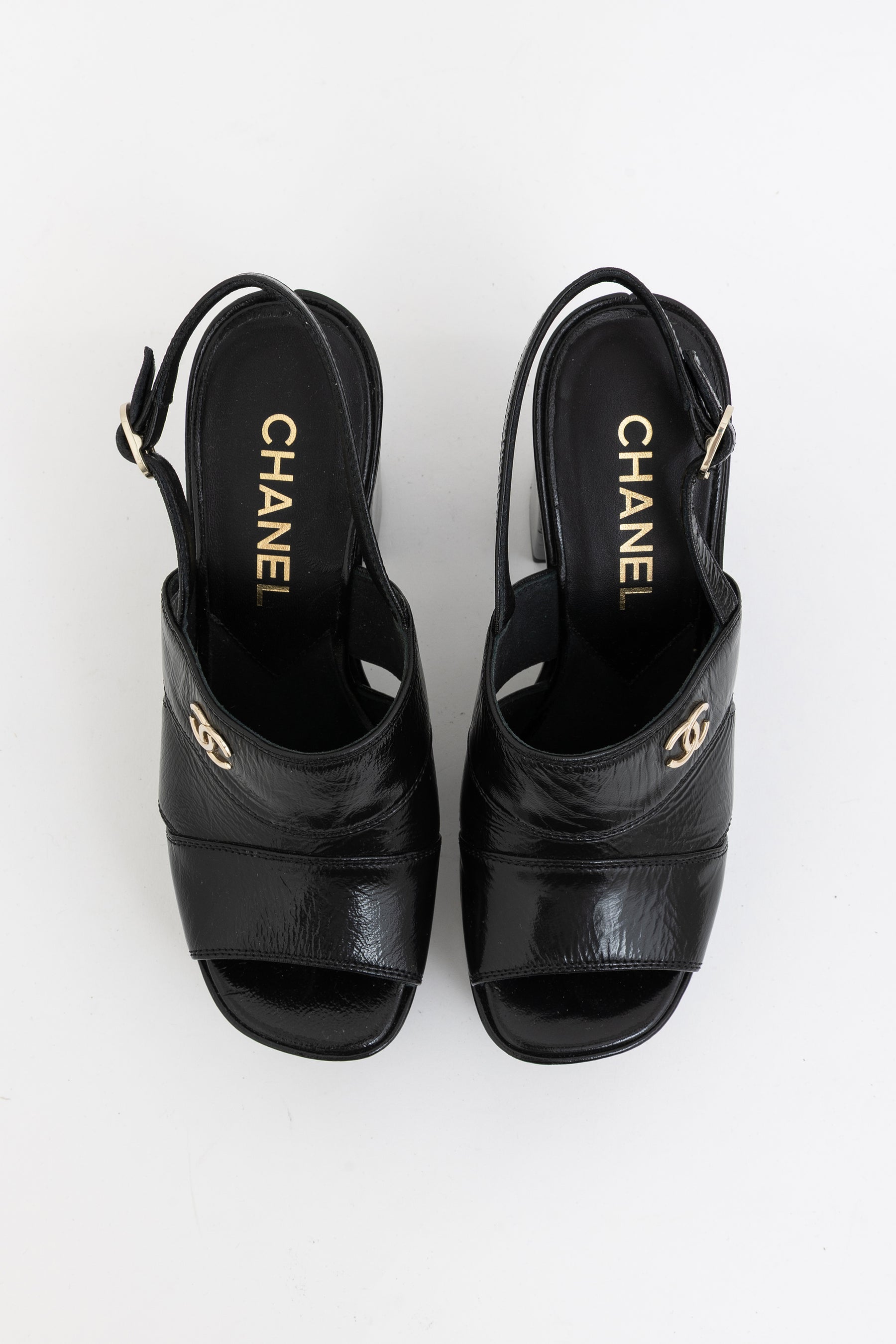 23A Black Patent Platform Pumps