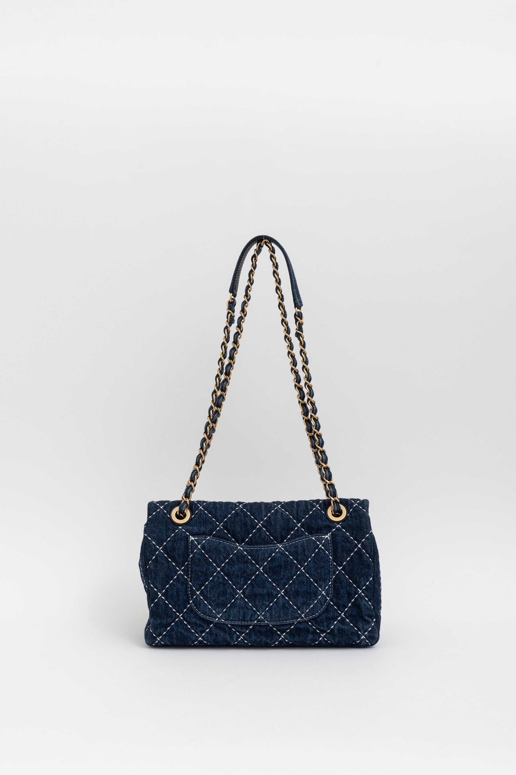 Medium Classic Flap
