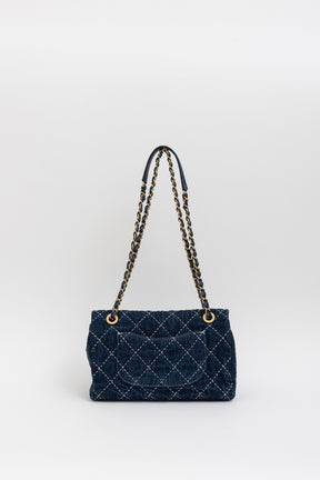 Medium Classic Flap