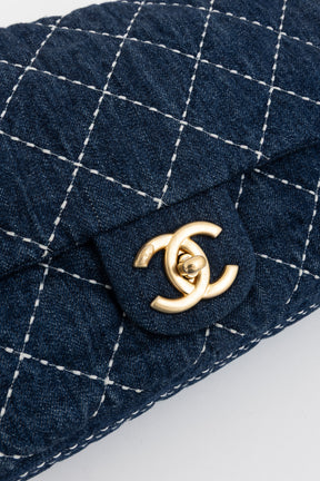 Medium Classic Flap