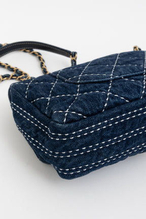Medium Classic Flap