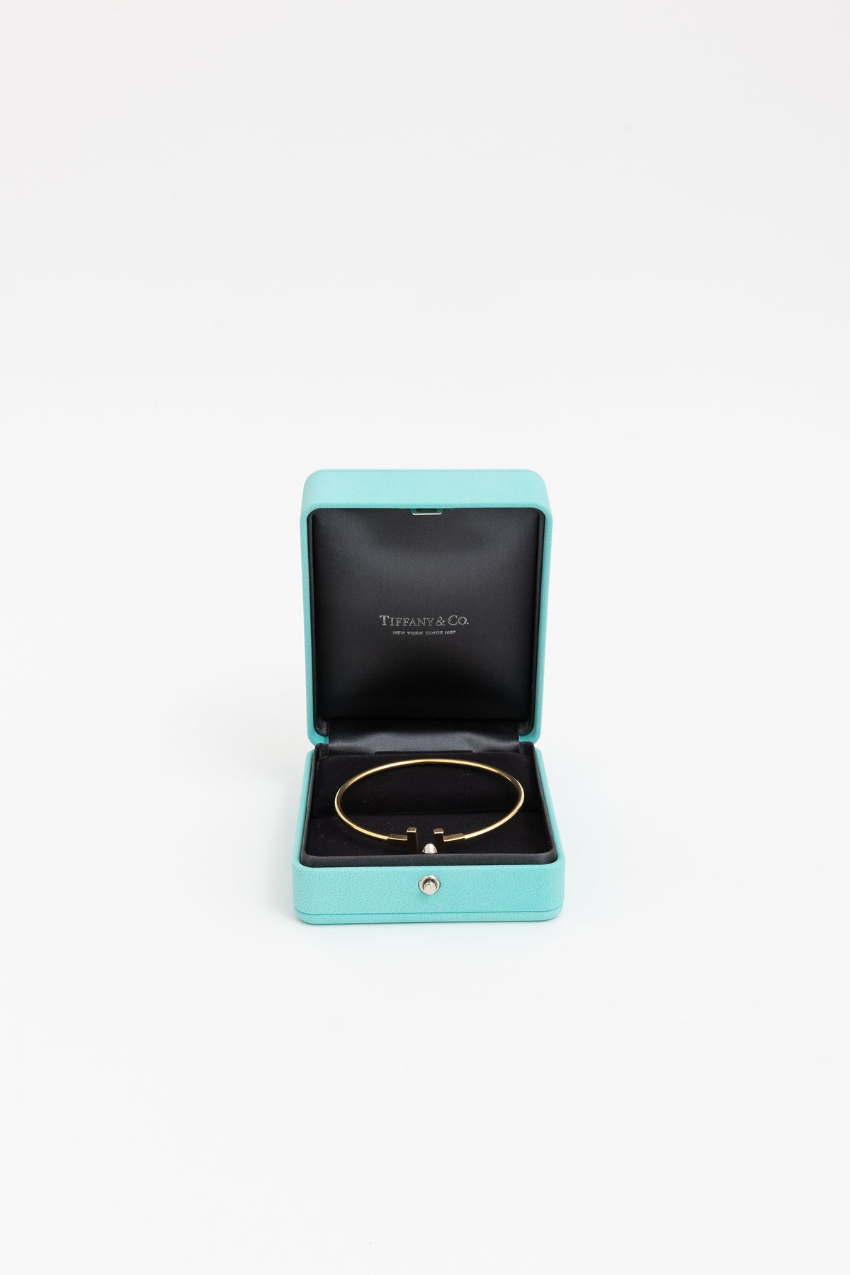 Narrow T Wire Bracelet